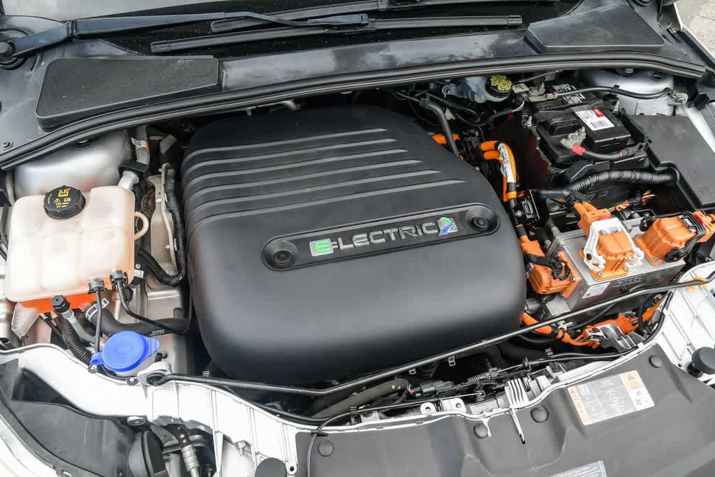 Used 2017 Ford Focus Electric Hatchback FWD image 27