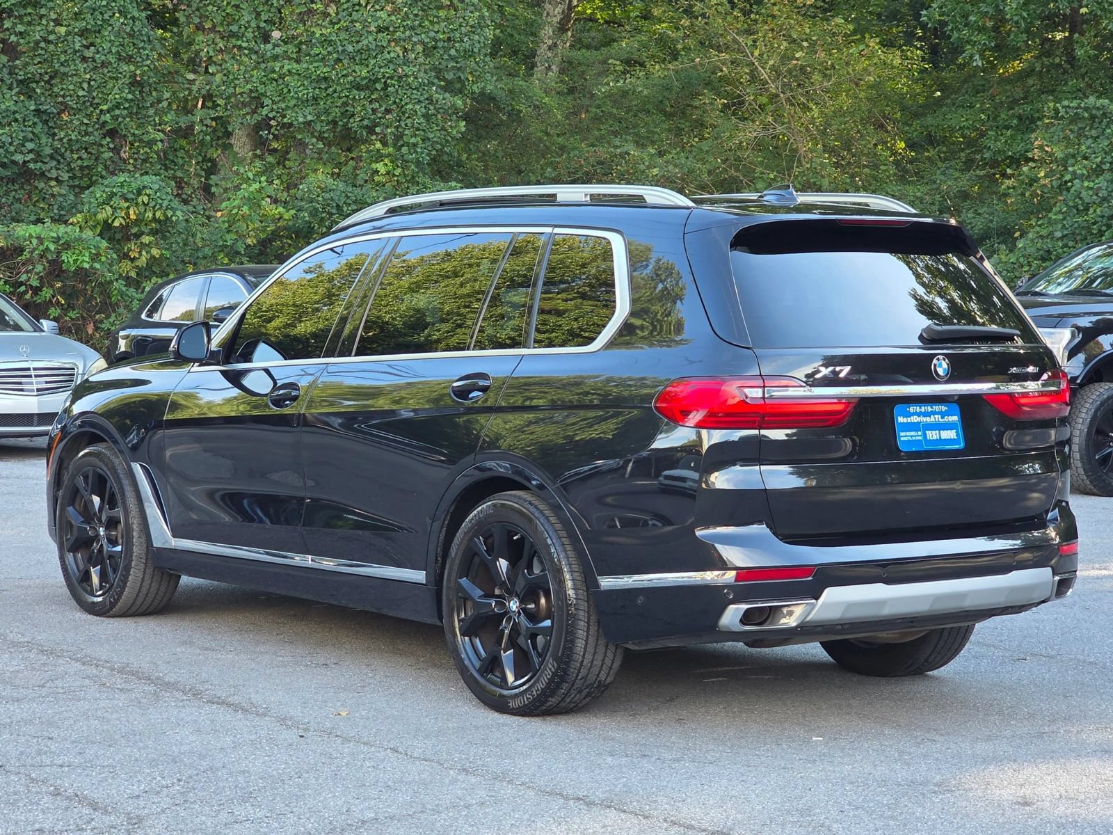 Used 2022 BMW X7 xDrive40i w/ Premium Package AWD/4WD image 5