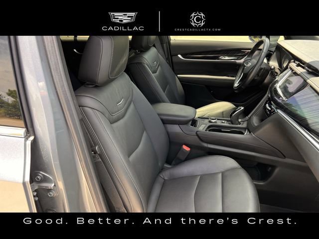 Used 2024 Cadillac XT6 Premium Luxury w/ Technology Package FWD image 28