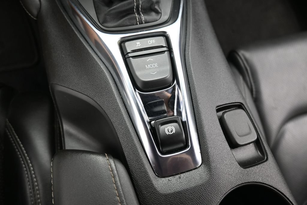 Used 2020 Chevrolet Camaro SS RWD image 20