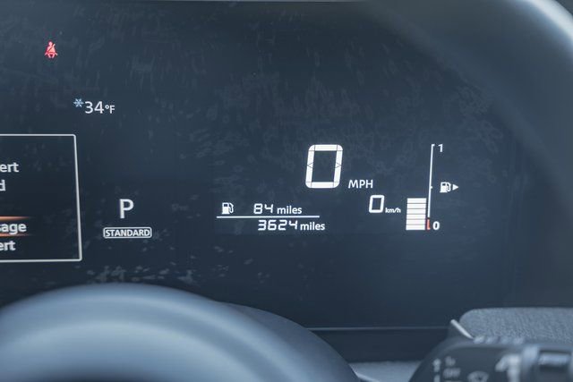 Used 2025 Nissan Kicks SV image 47