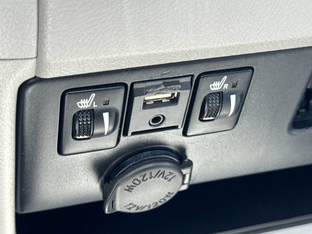 Used 2019 Toyota Sienna XLE FWD image 24