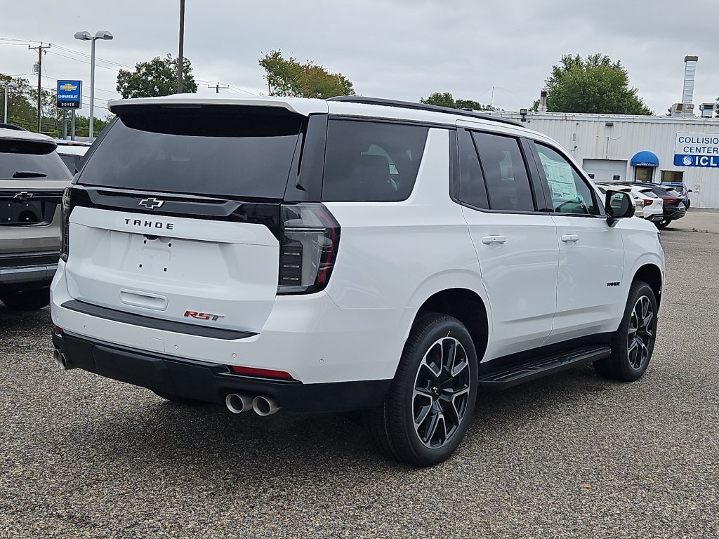New 2027 Chevrolet Tahoe RST w/ Comfort Package AWD/4WD image 3