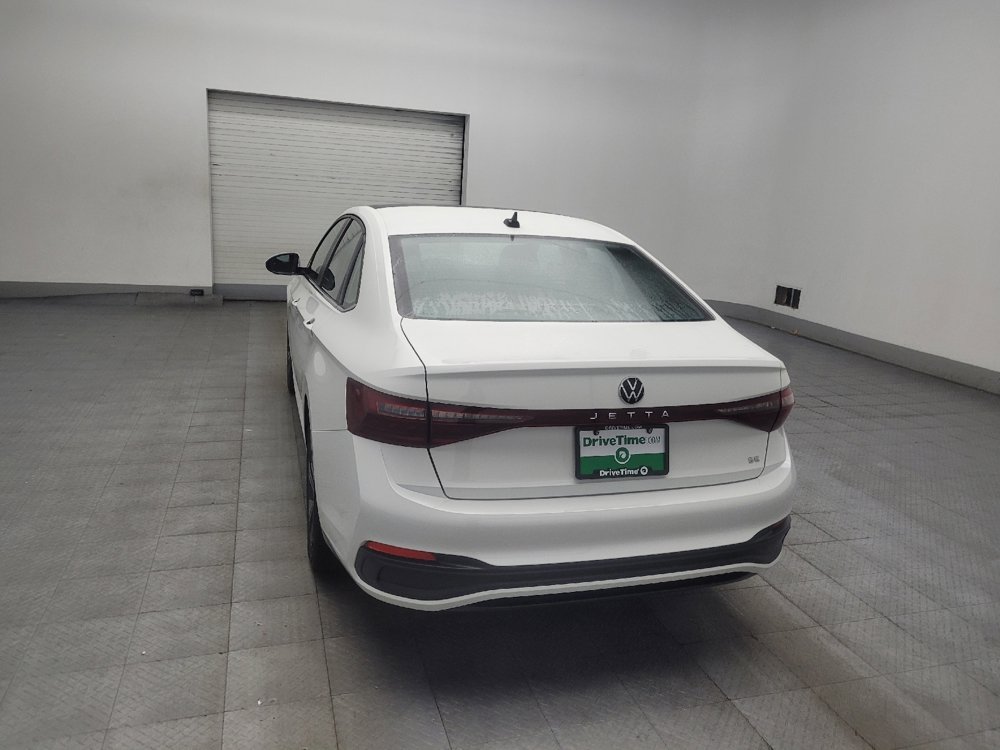 Used 2025 Volkswagen Jetta SE w/ Sunroof Package FWD image 6