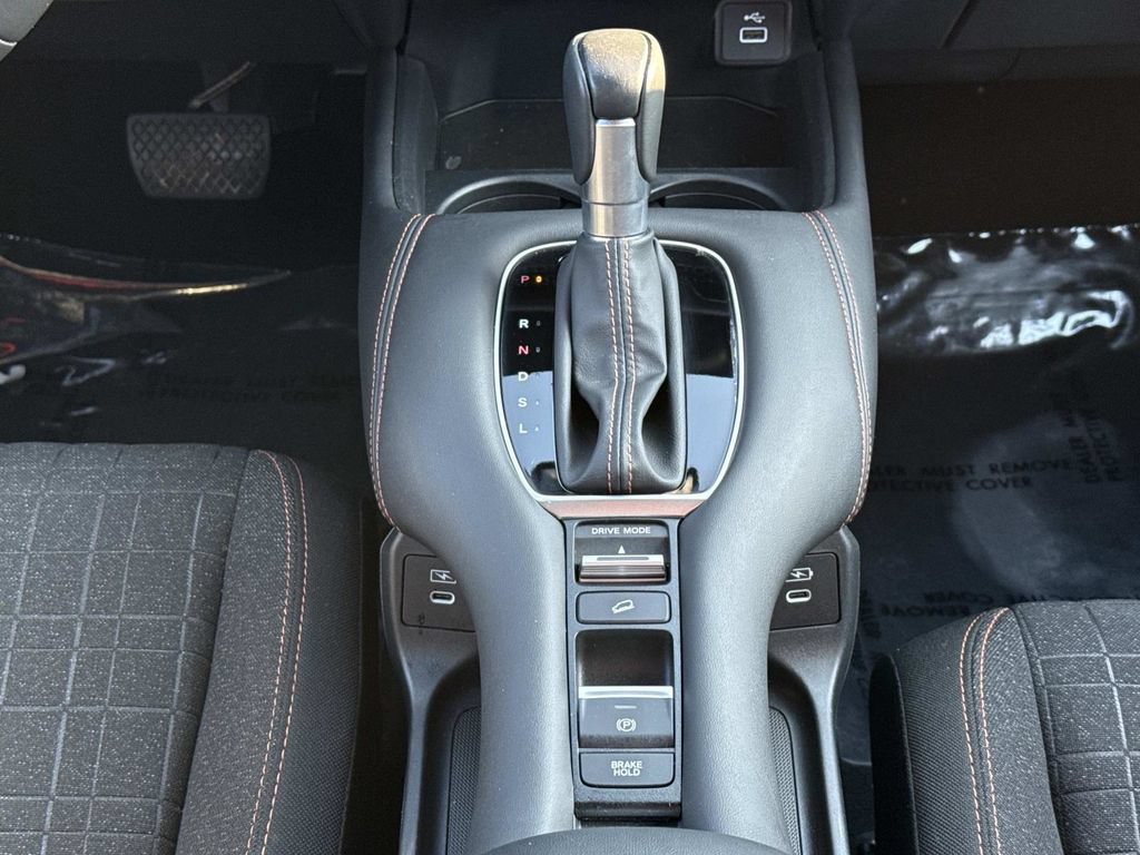 Used 2024 Honda HR-V Sport image 17