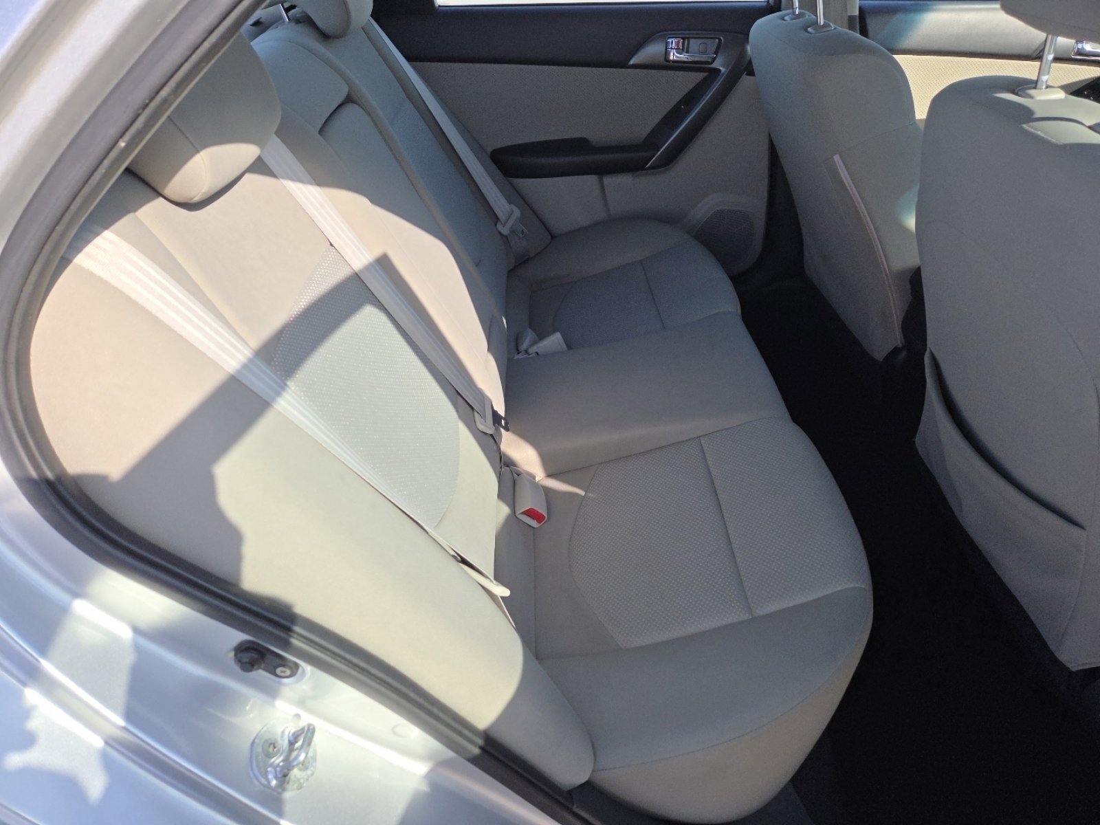 Used 2013 Kia Forte EX image 17