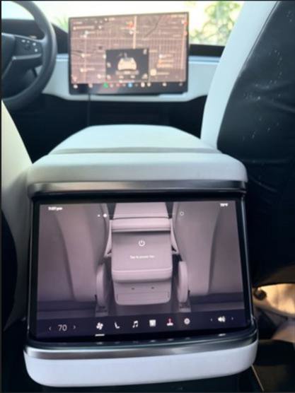 Used 2023 Tesla Model X Plaid AWD/4WD image 9