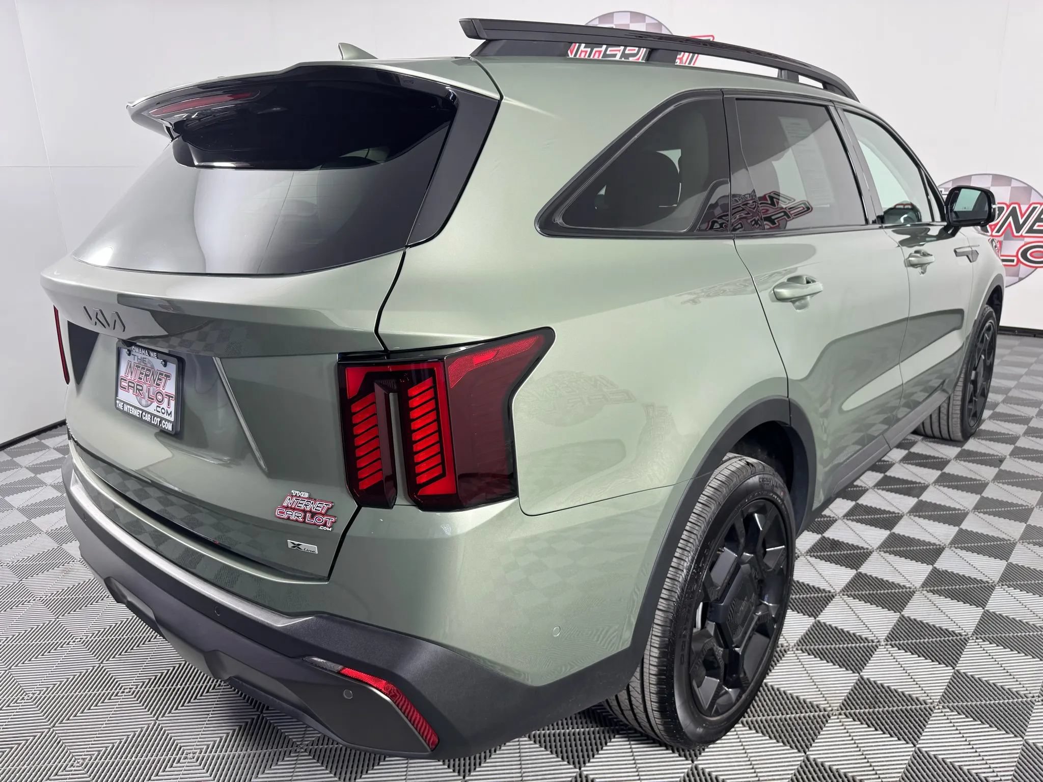 Used 2025 Kia Sorento SX AWD/4WD image 31