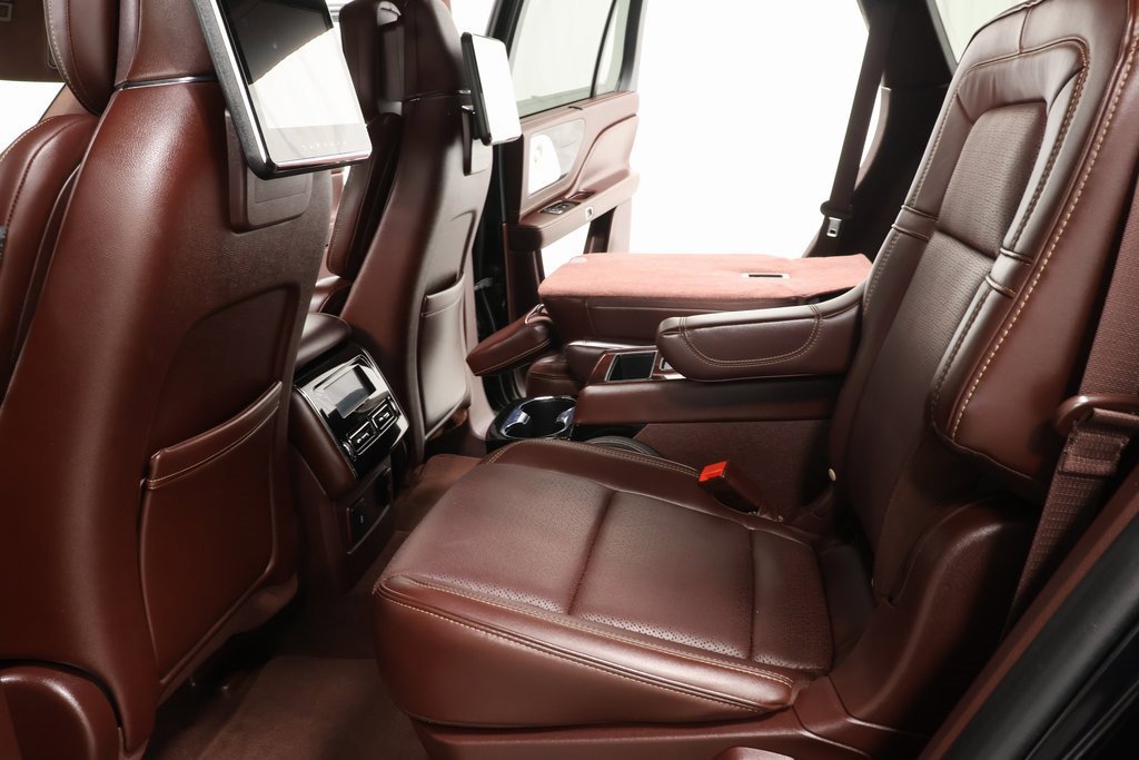 Used 2023 Lincoln Aviator Black Label image 27