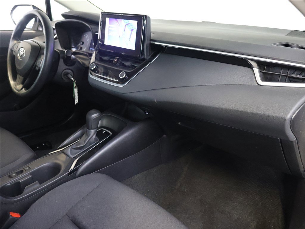 Used 2024 Toyota Corolla LE image 16