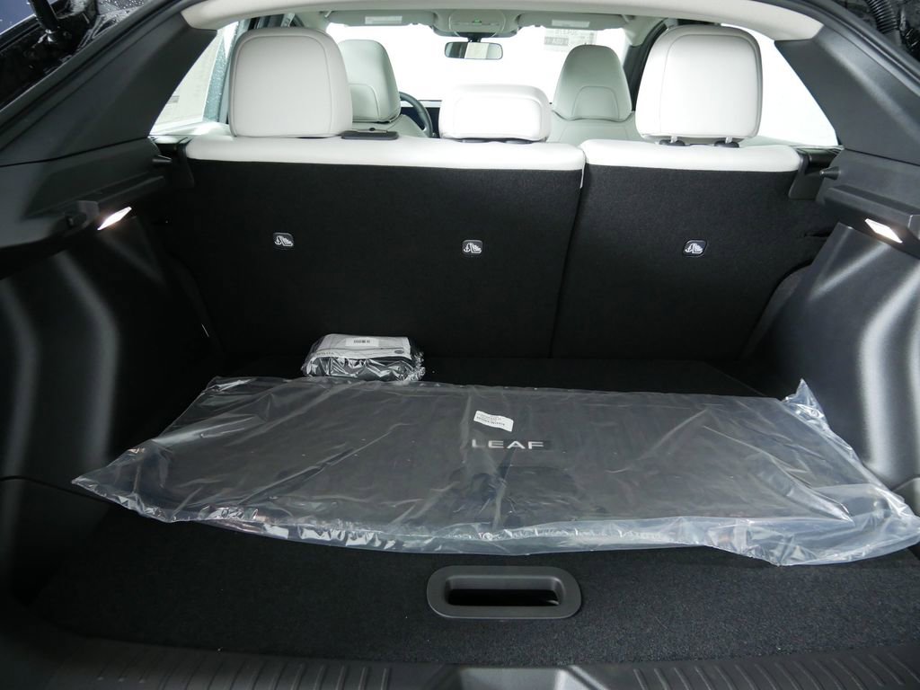 New 2026 Nissan Leaf SV+ w/ Floor Mat Package (SV+) FWD image 14