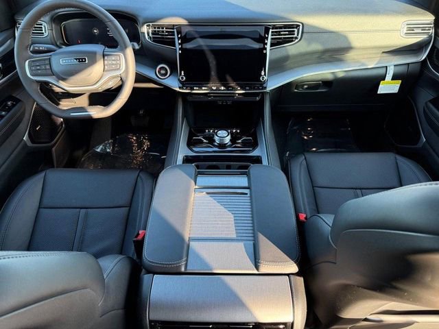 New 2025 Jeep Wagoneer L Series III image 15
