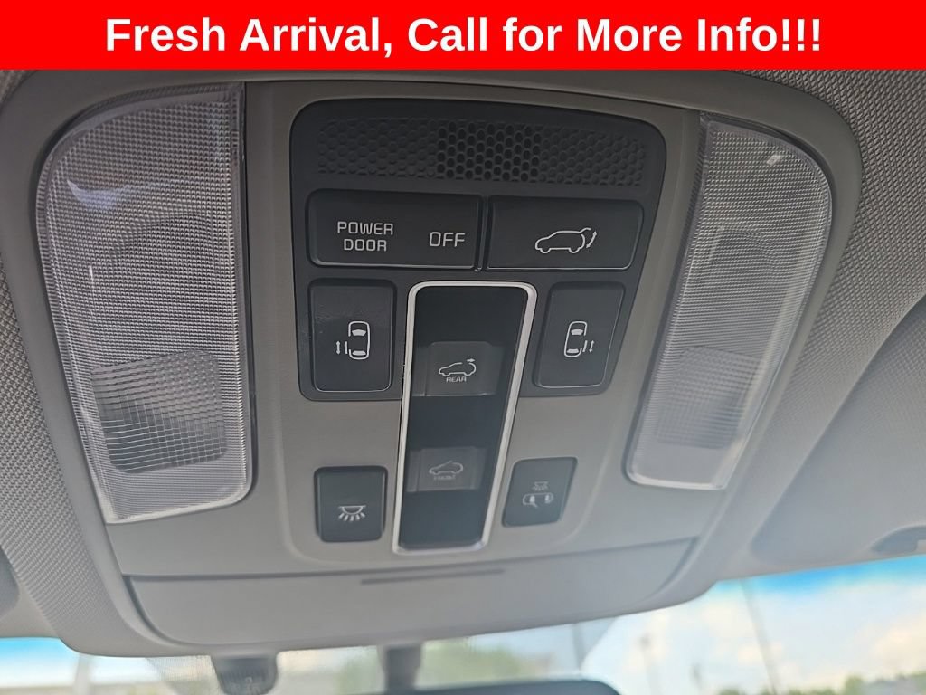 Used 2016 Kia Sedona SX Limited FWD image 17