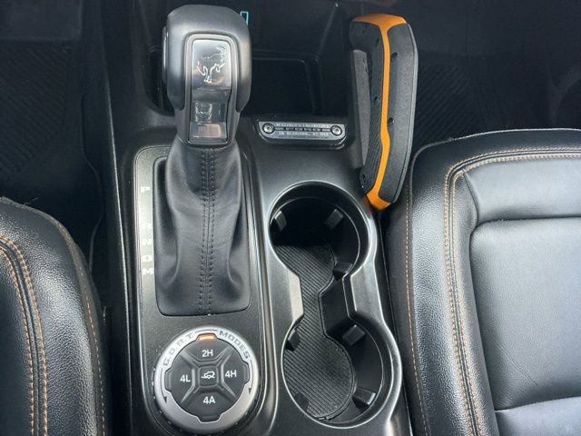 Used 2023 Ford Bronco Badlands image 14