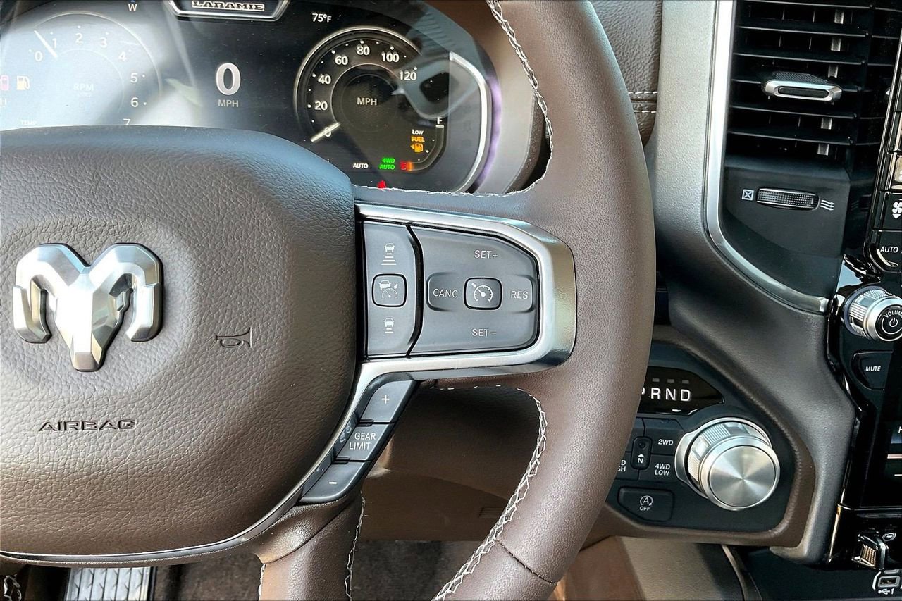 New 2026 RAM 1500 Laramie AWD/4WD image 28
