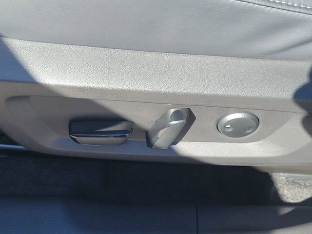 New 2026 Mitsubishi Outlander SE image 20