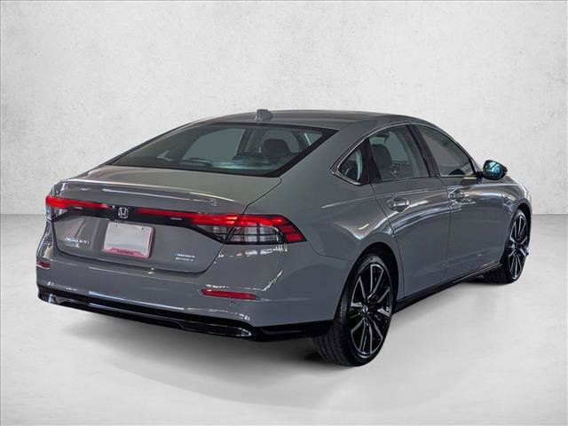 Used 2025 Honda Accord Touring image 5