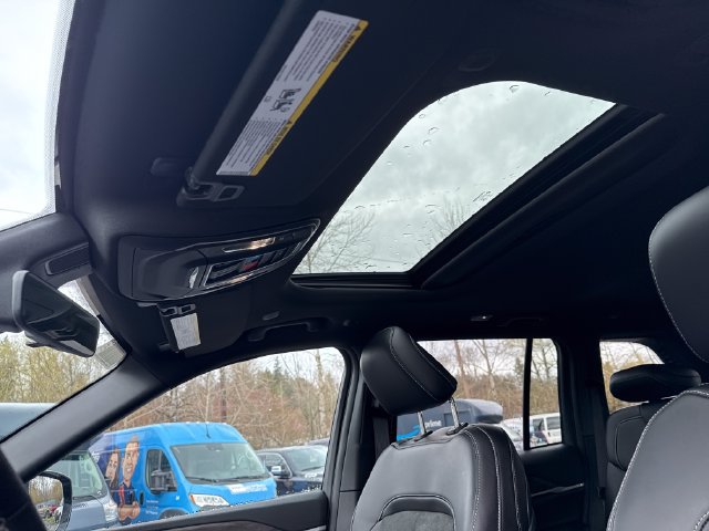 New 2026 Jeep Grand Cherokee Altitude AWD/4WD image 27