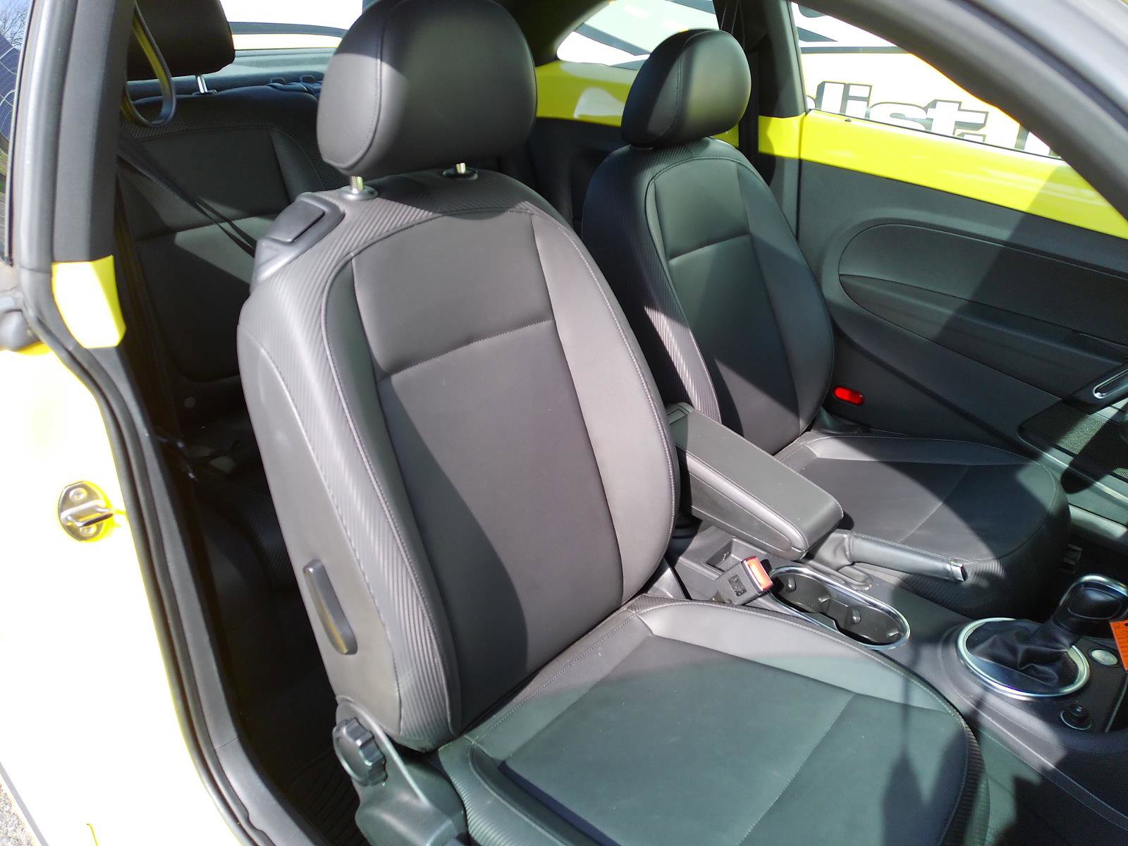 Used 2014 Volkswagen Beetle 2.5 image 26