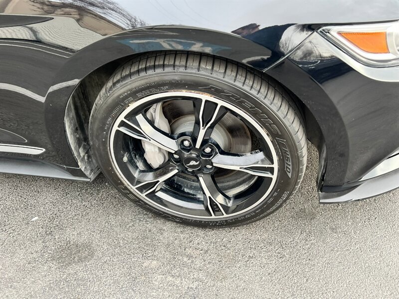 Used 2016 Ford Mustang GT Premium w/ Equipment Group 401A RWD image 14