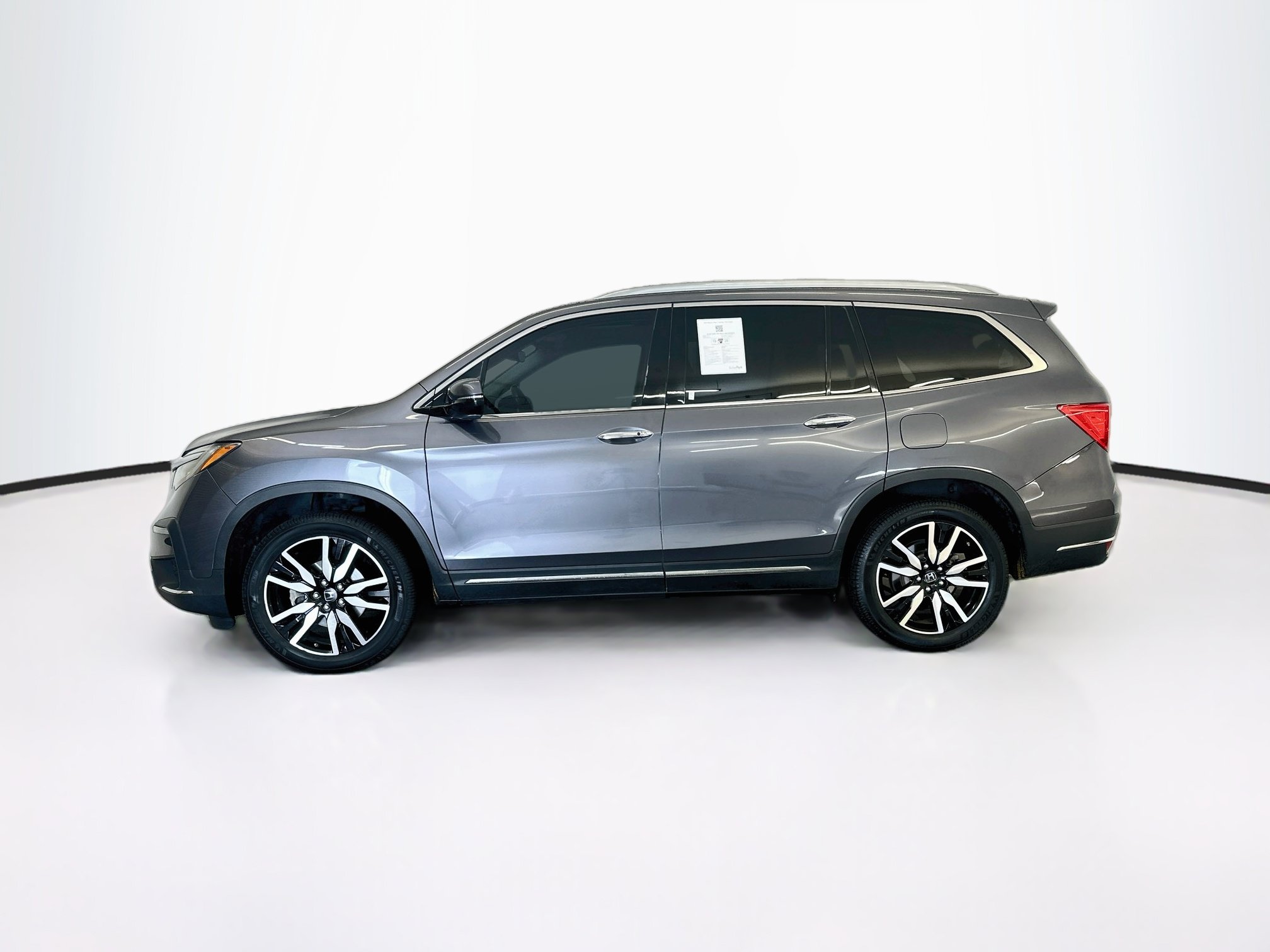Used 2020 Honda Pilot Touring image 4