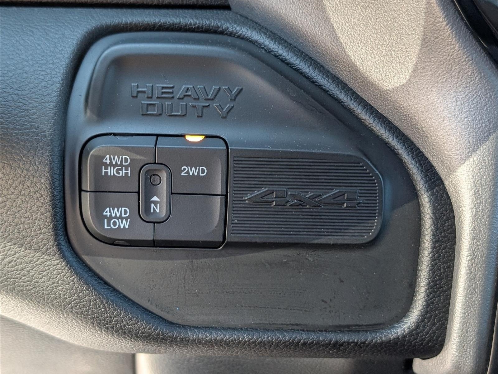Used 2024 RAM 2500 Big Horn w/ Safety Group AWD/4WD image 25