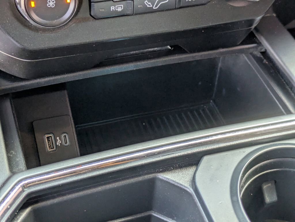 Used 2021 Ford F250 XLT w/ XLT Premium Package image 16