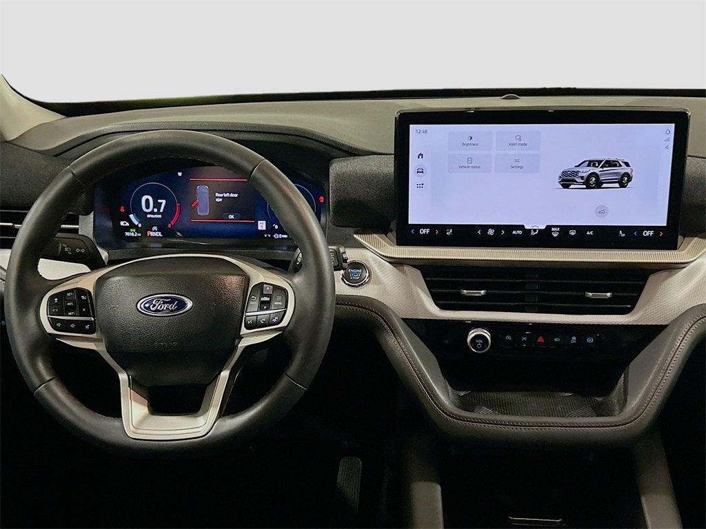 Used 2025 Ford Explorer Active w/ Active Comfort Package image 20