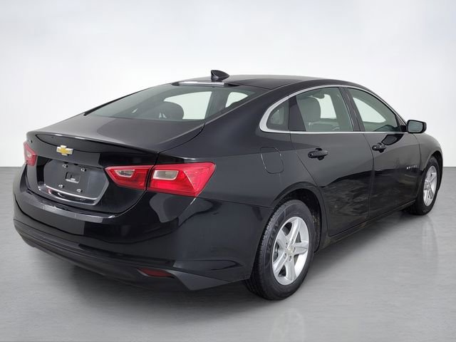 Used 2022 Chevrolet Malibu LS image 3