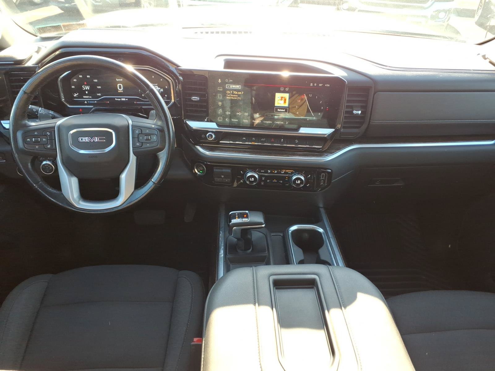 Certified 2022 GMC Sierra 1500 Elevation w/ X31 Off-Road Package AWD/4WD image 12