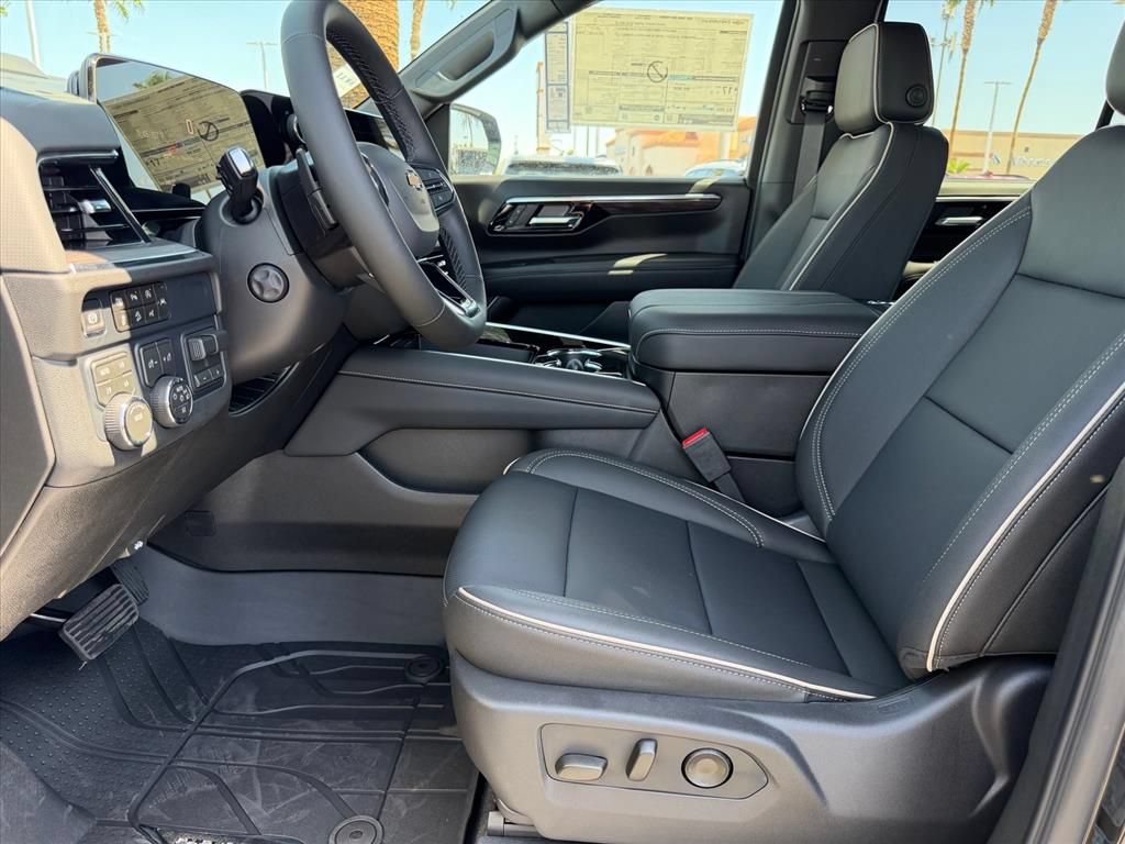 New 2026 Chevrolet Tahoe Premier w/ Sun And Tow Package AWD/4WD image 5