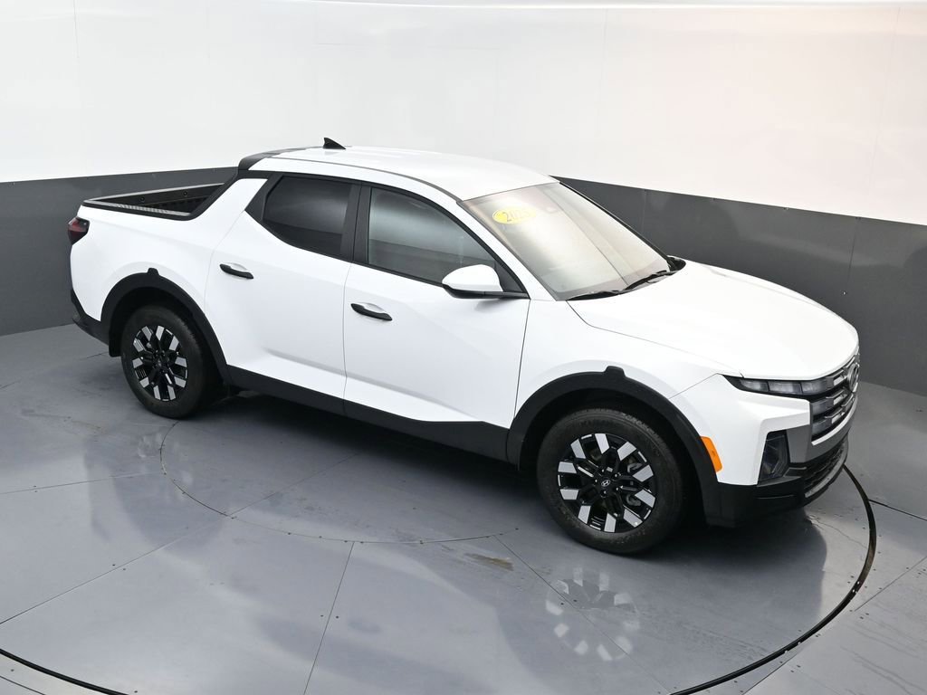 Certified 2025 Hyundai Santa Cruz SE image 14