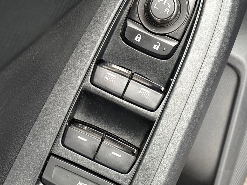 Used 2024 Subaru Crosstrek 2.0i image 29