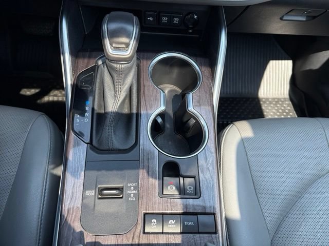 Used 2021 Toyota Highlander Limited AWD/4WD image 33