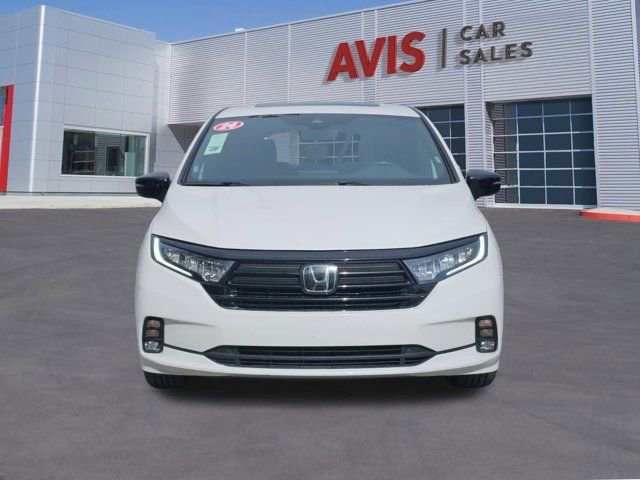 Used 2024 Honda Odyssey Sport image 2