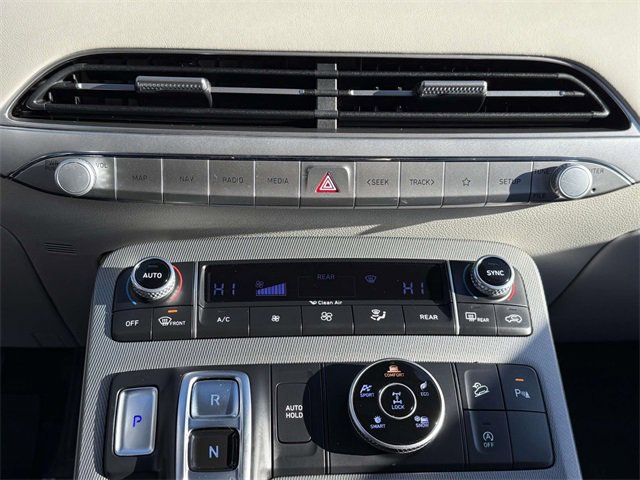 Used 2022 Hyundai Palisade SEL w/ Premium Package image 16