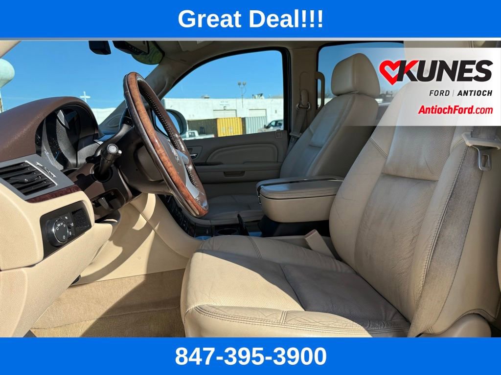 Used 2007 Cadillac Escalade AWD w/ Information Package image 31