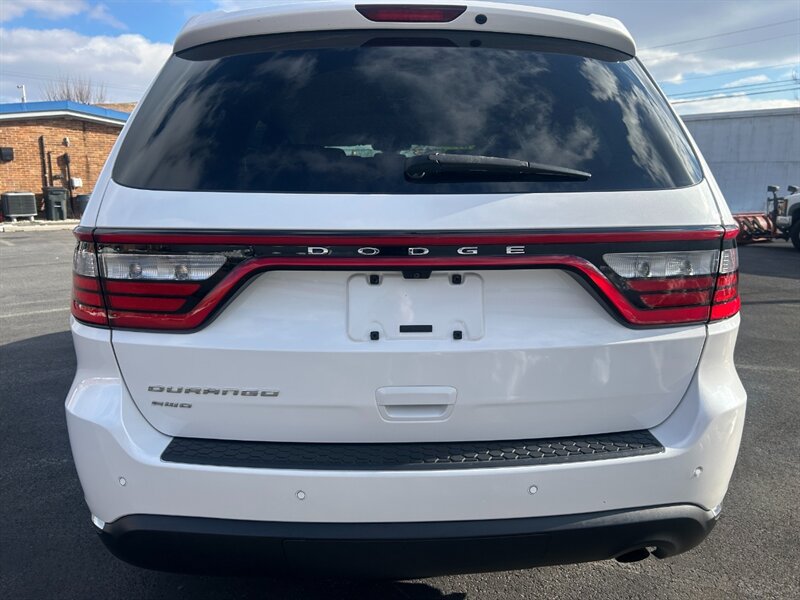 Used 2017 Dodge Durango SXT w/ Quick Order Package 23B AWD/4WD image 4