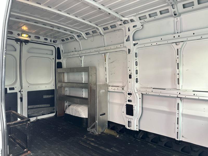 Used 2017 RAM ProMaster 2500 w/ Interior Convenience Group FWD image 6