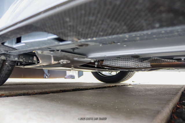 Used 2014 Aston Martin Vanquish Coupe image 99