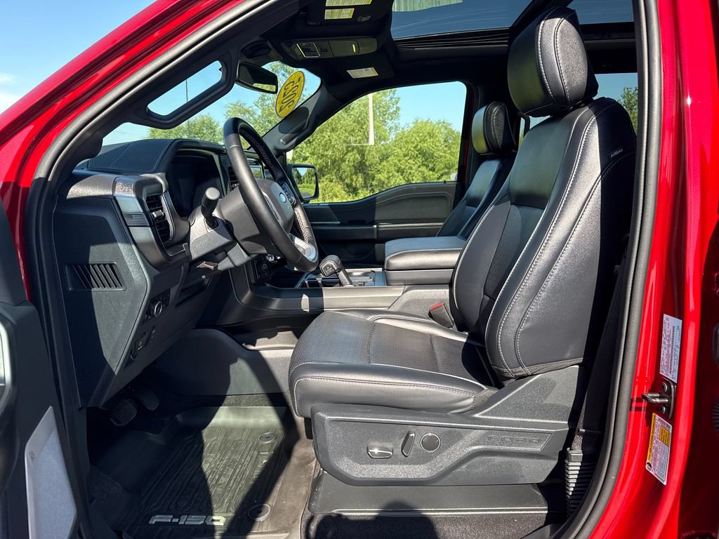 Used 2025 Ford F150 Lariat w/ Equipment Group 502A High AWD/4WD image 27