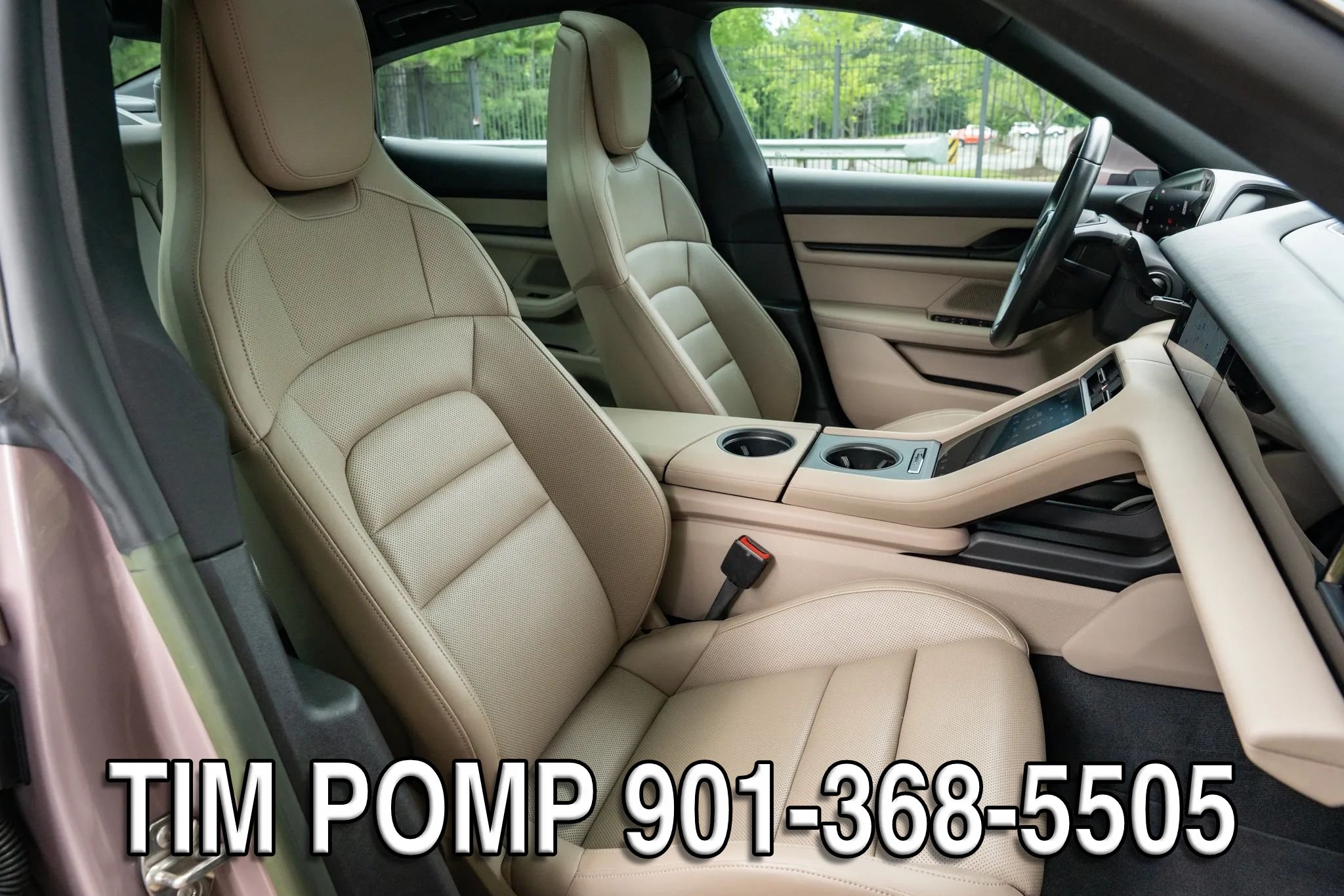 Used 2023 Porsche Taycan 4S AWD/4WD image 17