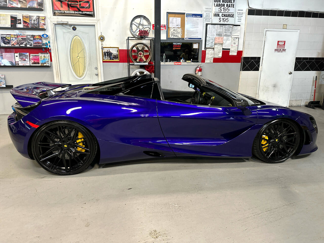 Used 2023 McLaren 720S Performance image 4