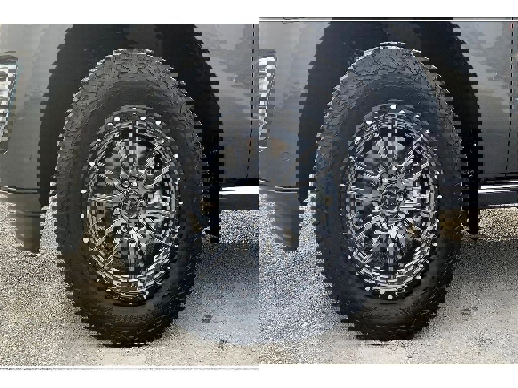 Used 2021 Ford Expedition Max Limited AWD/4WD image 9