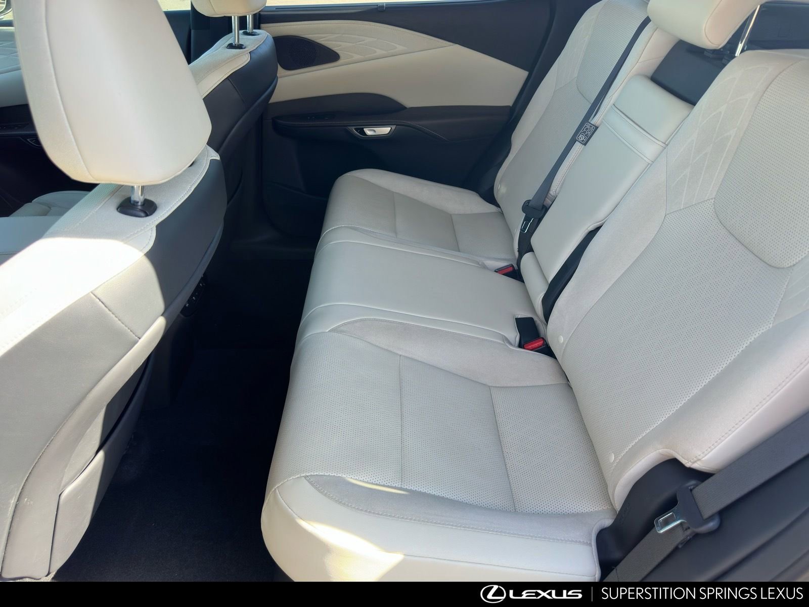 Used 2023 Lexus RX 350 FWD w/ Cold Area Package image 21