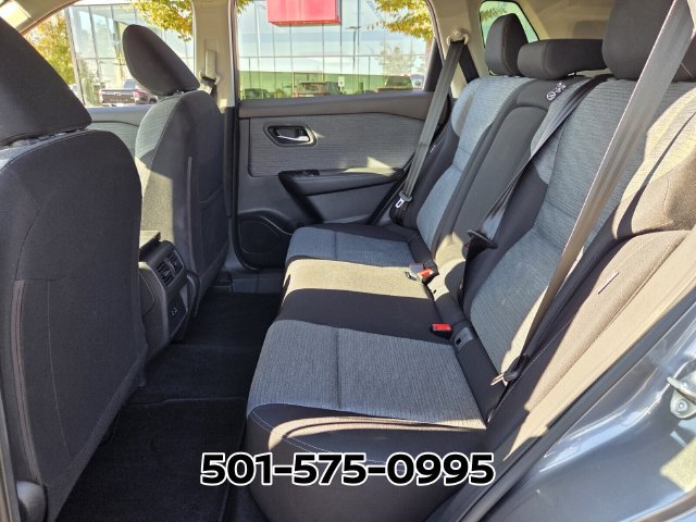 Used 2023 Nissan Rogue SV AWD/4WD image 12