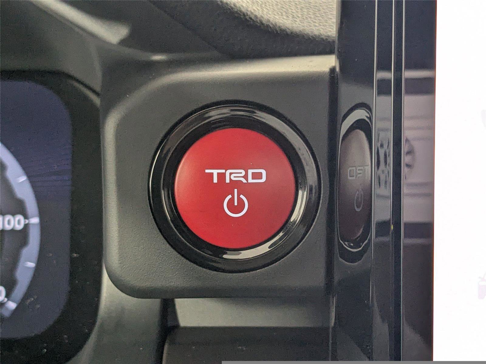 New 2025 Toyota Tacoma TRD Off-Road image 18