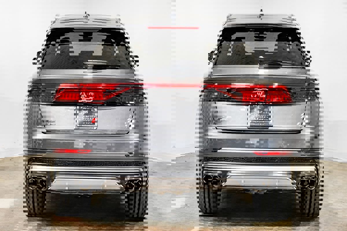 Used 2021 Audi SQ8 Prestige image 9