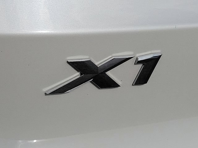 Used 2023 BMW X1 xDrive28i w/ Convenience Package AWD/4WD image 9