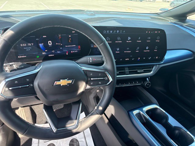 Used 2024 Chevrolet Equinox EV LT FWD image 16